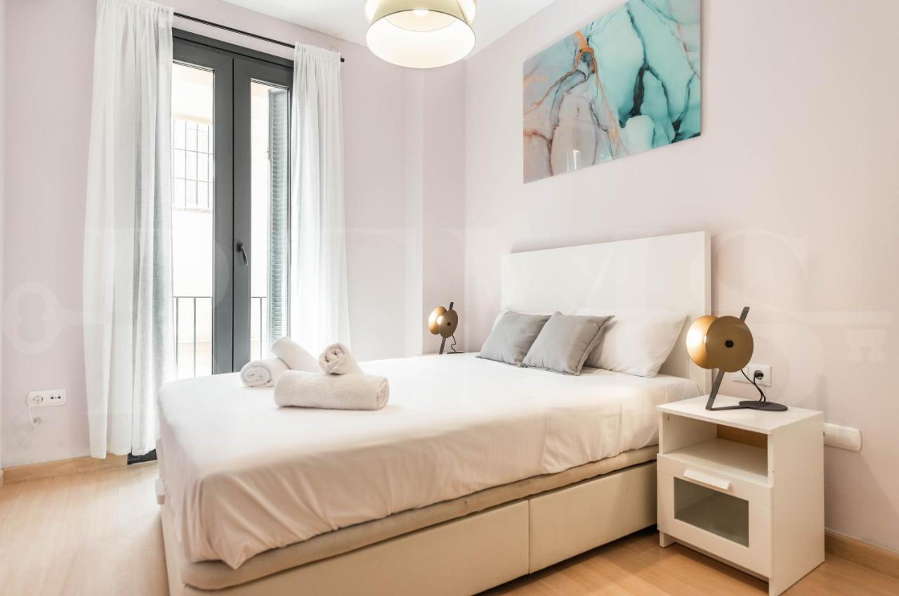 Inviting Apartment In The Heart Of Malaga By Rems Exterior foto